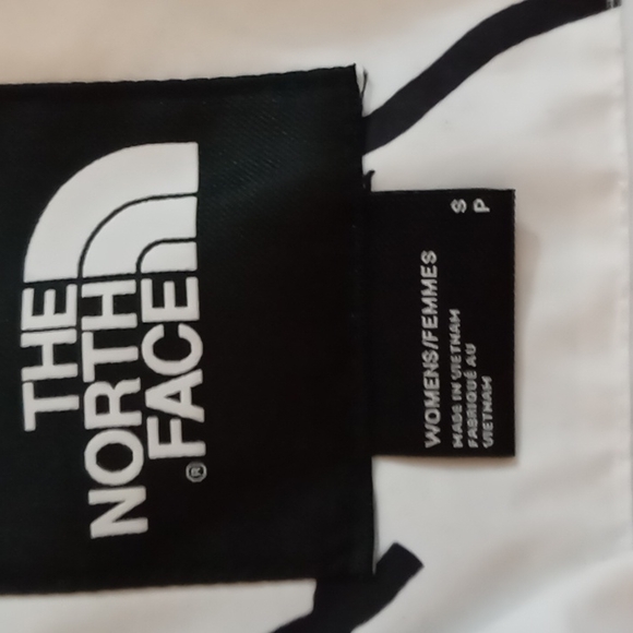 WOMENS NORTHFACE WINDBREAKER - Picture 3 of 5